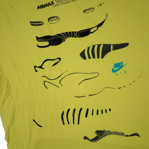 Vintage Nike Tailwind Graphic T Shirt - Picture 3 of 11